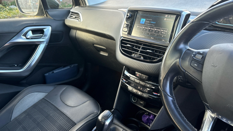 Peugeot 2008 1.2 PureTech Allure Premium 5dr [Start Stop] Petrol Estate